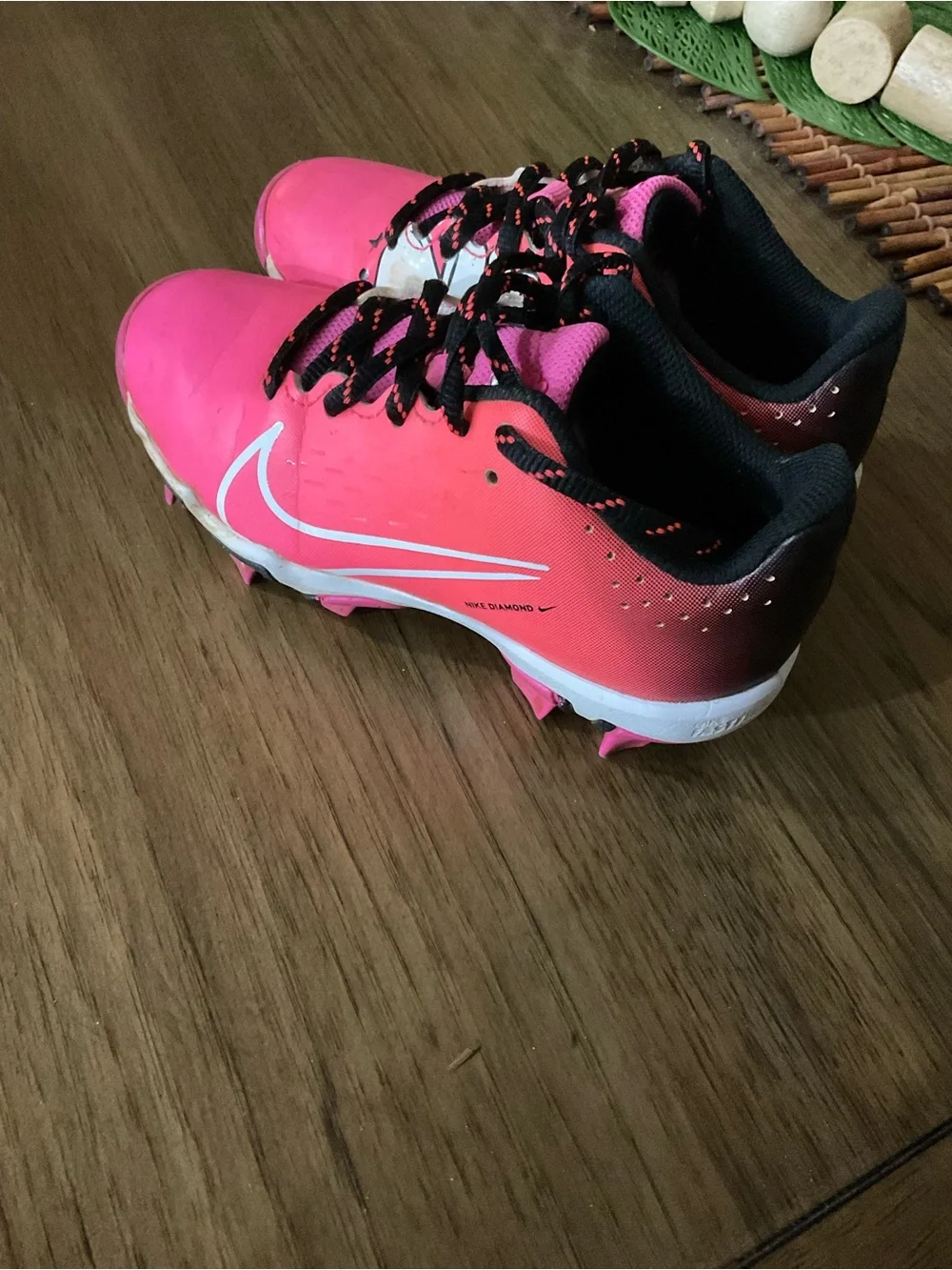 Nike Youth 12C Cleats Fuchsia Pink Excellent Condition - Picture 3 of 6